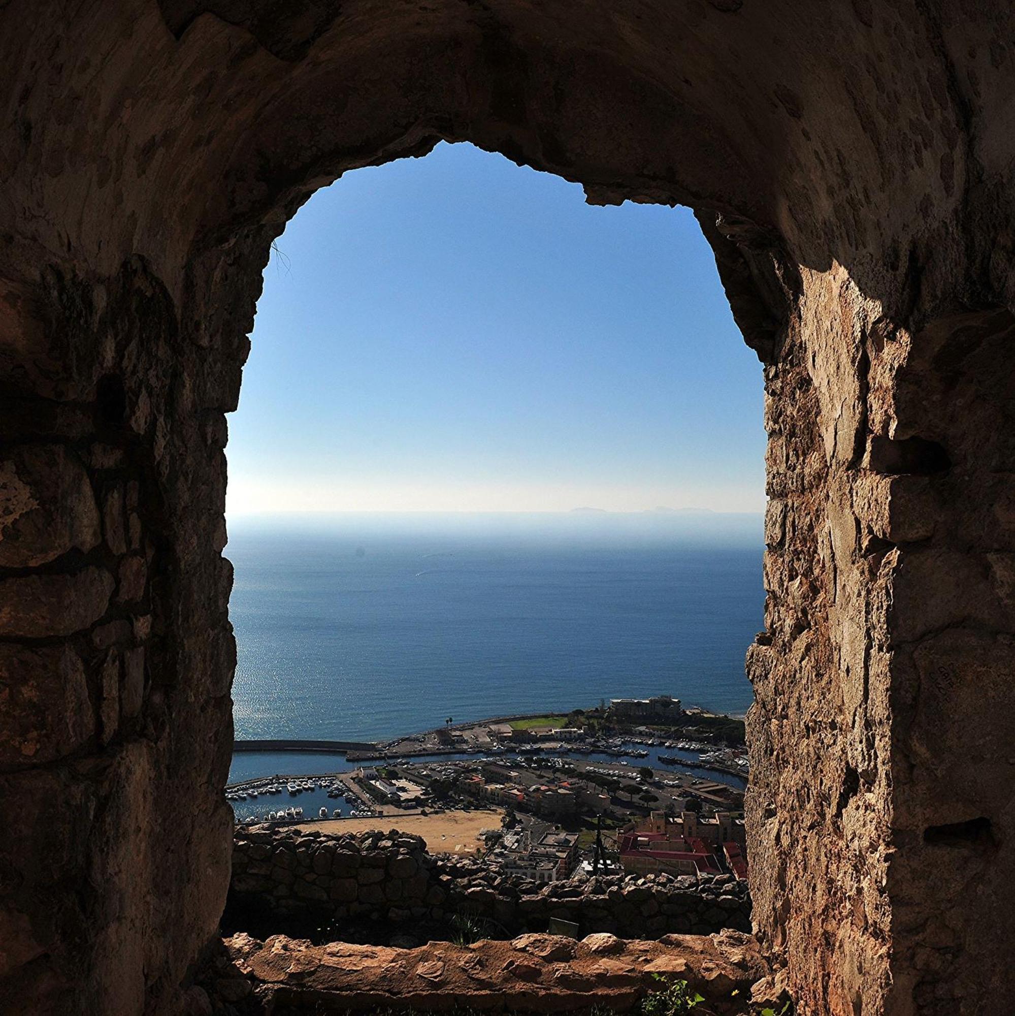 Luxury Suite - Teatro Romano - Duomo - Centro Storico Wi-Fi Terracina Kültér fotó